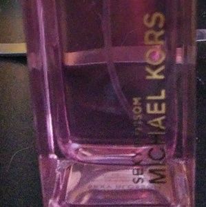 Micheal Kors sexy blossom